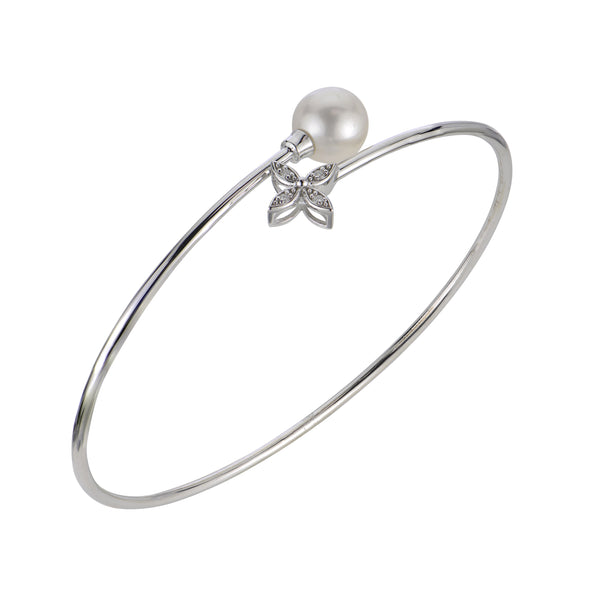 Sterling Silver Freshwater Pearl & Diamond Bangle Bracelet.
