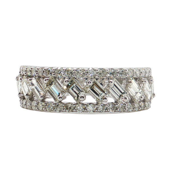 14kt White Gold 1.23ctw Baguettes .65ctw Round Diamond Band