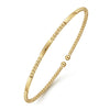 BUJUKAN 14K YG OPEN BANGLE.