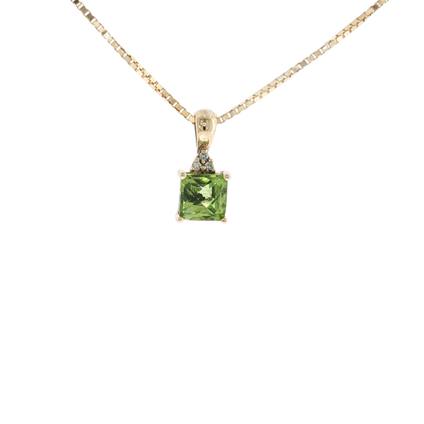Estate 14kt Yellow Gold Peridot 2ct Diamond .03ctw Diamond Necklace 18in