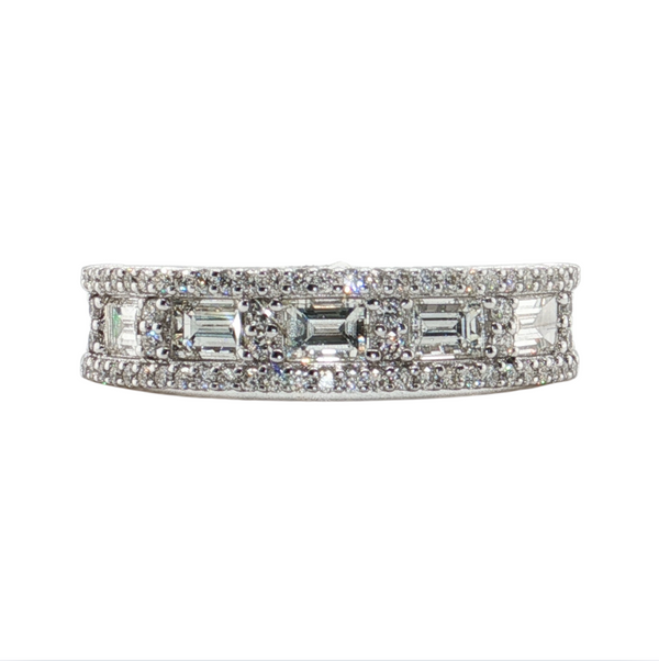 14kt White Gold .67ctw Baguette .28ctw Round Diamond Band