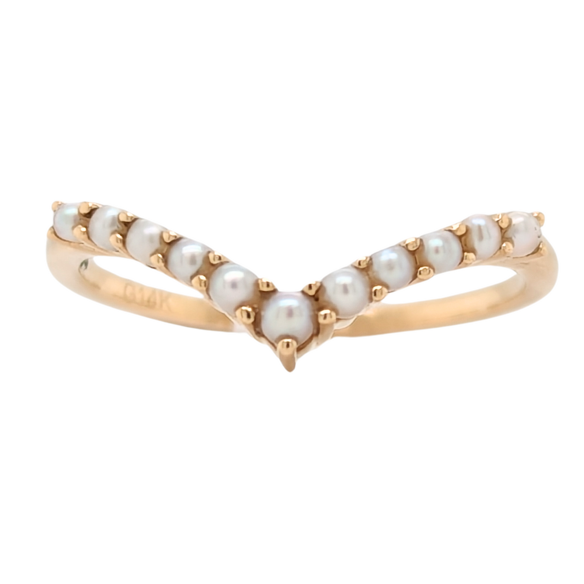 Estate: 14KT Yellow Gold V Seed Pearl Ring