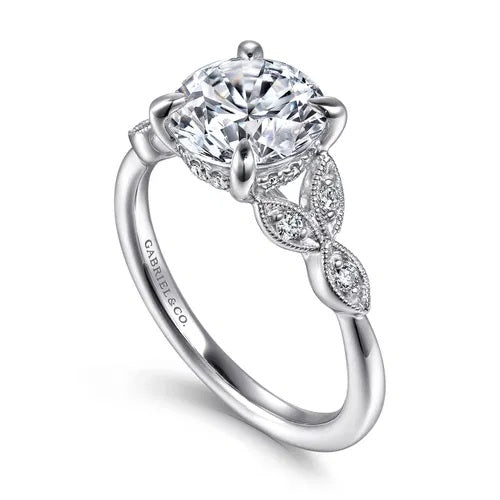 Vintage Inspired 14K White Gold Ring "Brigida"