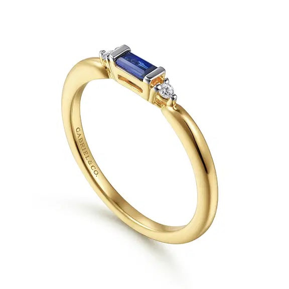 14K Gold Emerald Cut Sapphire Ring with Diamonds S2086922