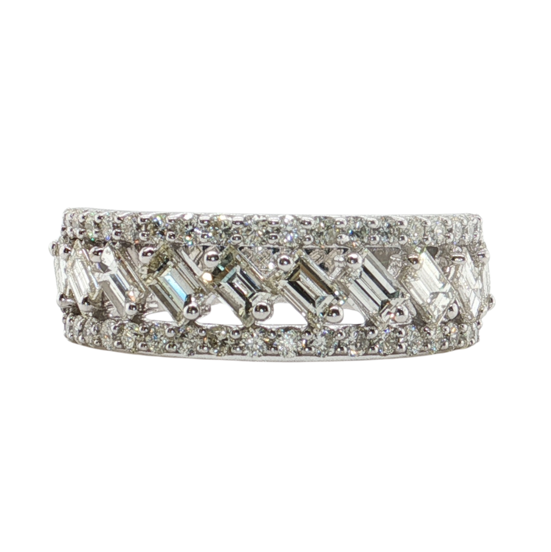 14kt White Gold 1.23ctw Baguettes .65ctw Round Diamond Band