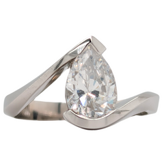 14K White Gold Pear Shape Bypass Solitiare Engagement Ring Semi-Mount