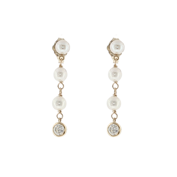 14kt Yellow Gold 3.5-4mm Fresh Water Pearl Lab Grown Diamond Earrings