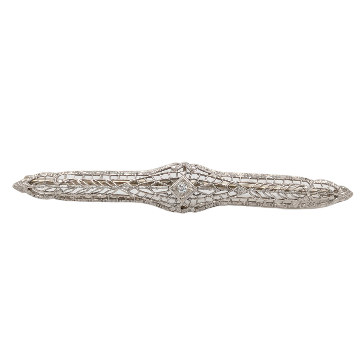 Estate: 14K White Gold Diamond Vintage Pin