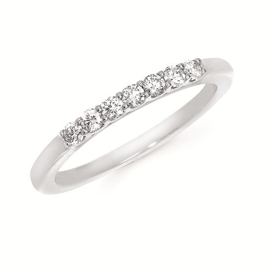 14K WG .25CTW I I1 7 STONE DIA