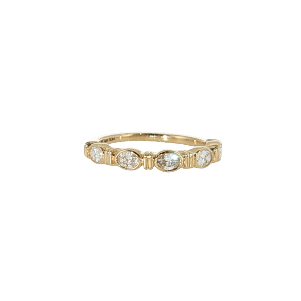 14kt Yellow Gold .51ctw H-I SI 5 Oval Diamond Band