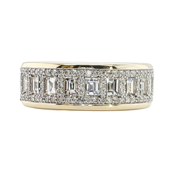 14kt Yellow Gold .71ctw Baguette .31ctw Round Diamond Band